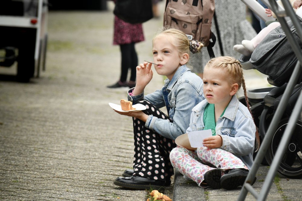 240601 Scharsterbrug dorpsfeest optocht 11  1000